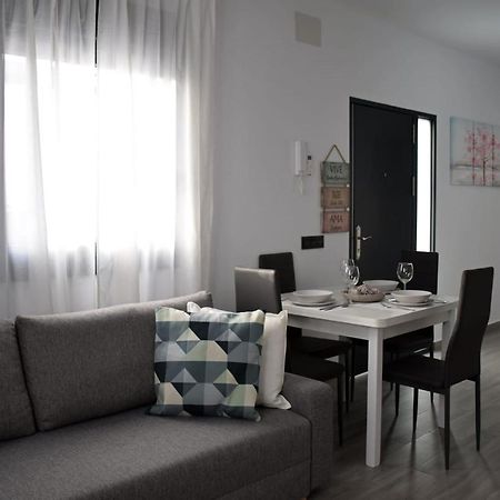 Alojamientos Lola, Suite Con Jacuzzi Benalup-Casas Viejas ภายนอก รูปภาพ