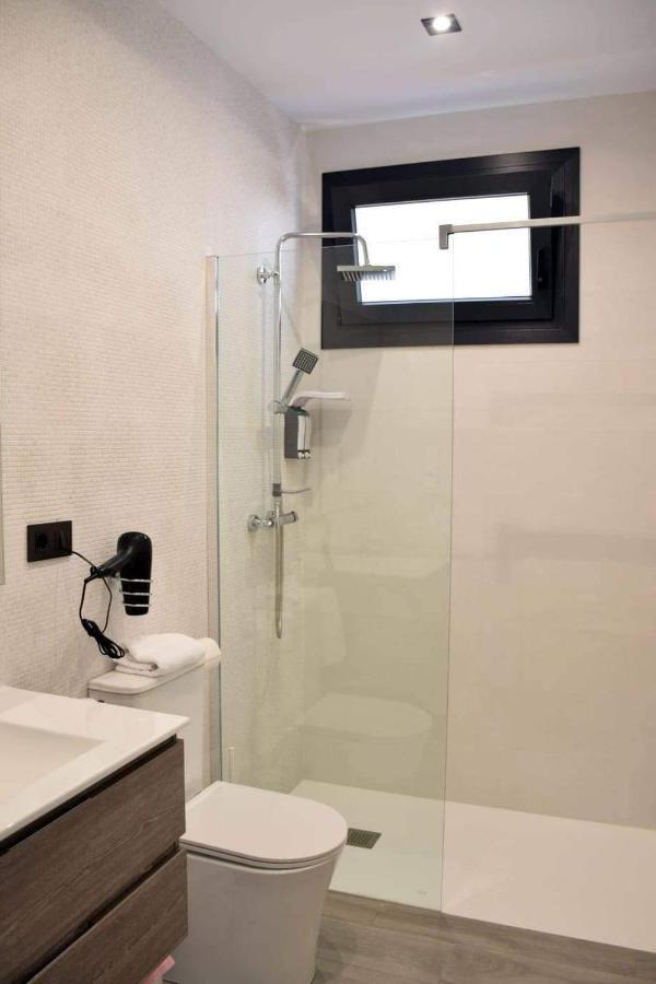 Alojamientos Lola, Suite Con Jacuzzi Benalup-Casas Viejas ภายนอก รูปภาพ